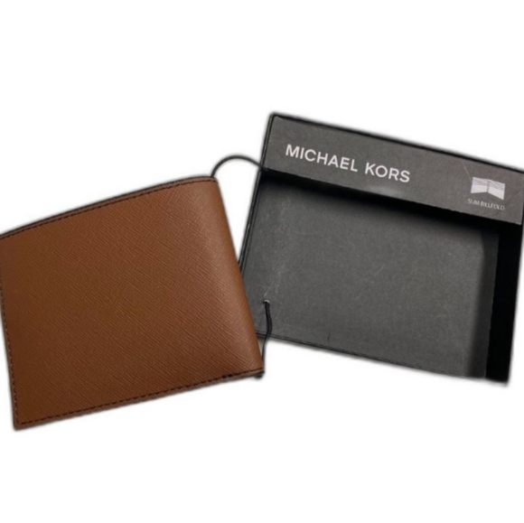 Michael kors men's pifold wallet with metallic Logo - Picture 3 of 8